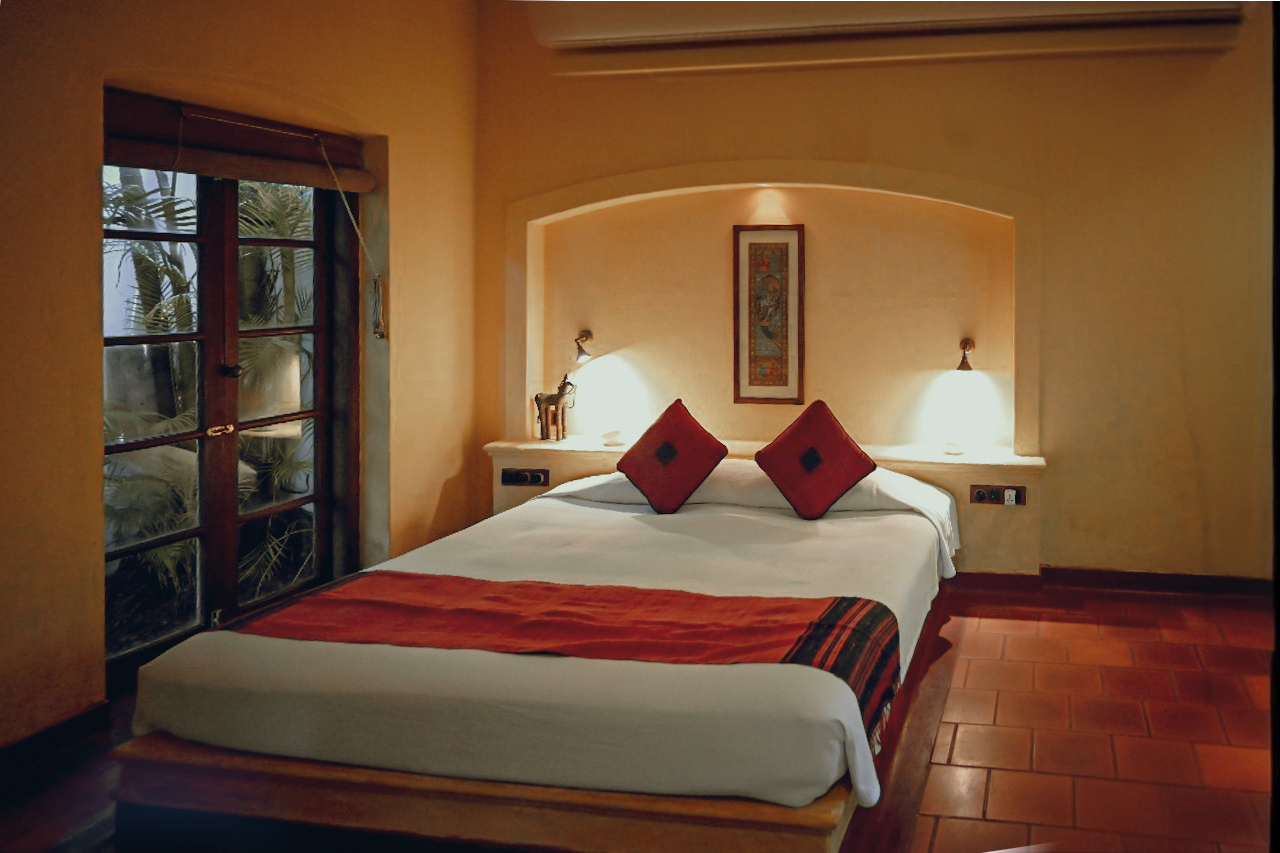 Old Harbour Hotel, photo 2